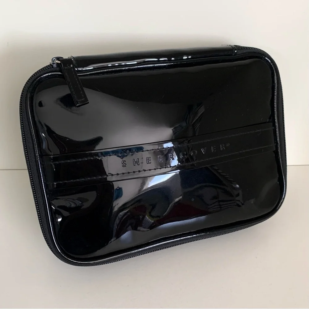 Sheer cover black patent vanity case